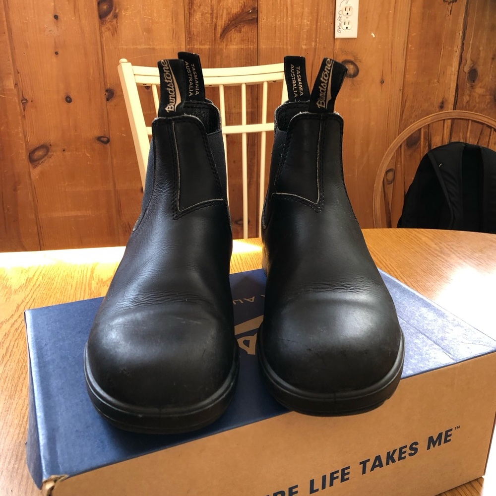 Blundstone Men's Black Chelsea Boots 8.5 - great condition!